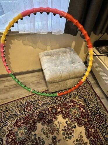 Əlcəklər: Rəngli masajlı hula hop halqası - Hədəf: bel, qarın və bel ətrafı