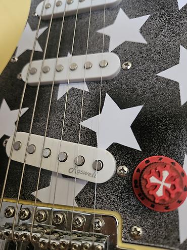 Elektro gitaralar: Elektron gitara, 6 sim, İşlənmiş, Ünvandan götürmə, Pulsuz çatdırılma — 4