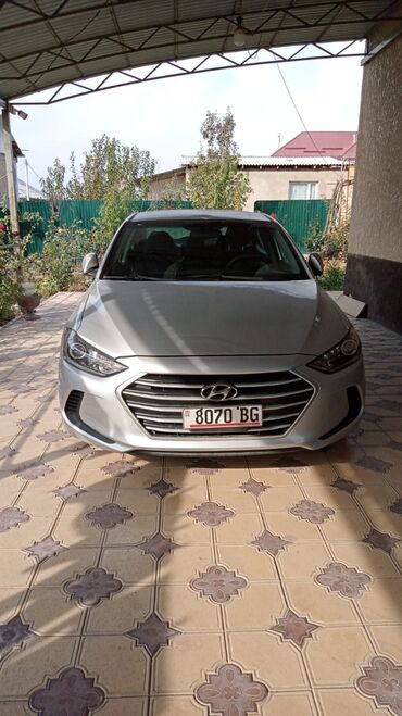 Hyundai: Hyundai Elantra: 2018 г., 2 л, Автомат, Бензин, Седан