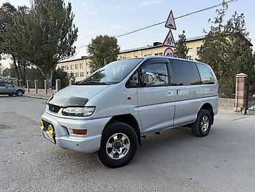 Продажа авто: Mitsubishi Delica: 2003 г., 3 л, Автомат, Бензин, Минивэн — 6