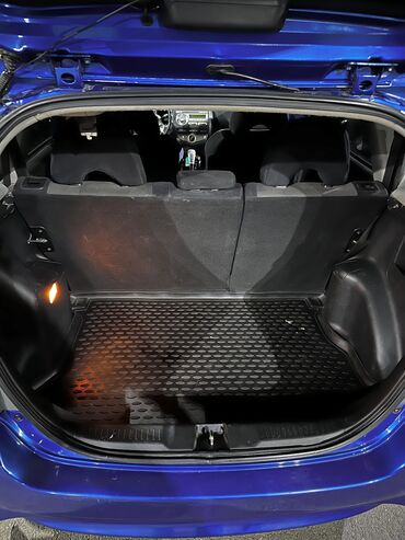 Honda: Honda Jazz: 2008 г., 1.5 л, Вариатор, Бензин, Хэтчбэк — 13