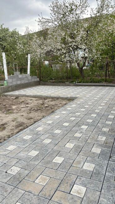 Евробрусчатка: Брусчатка под мрамор 
доставка
укладка — 7