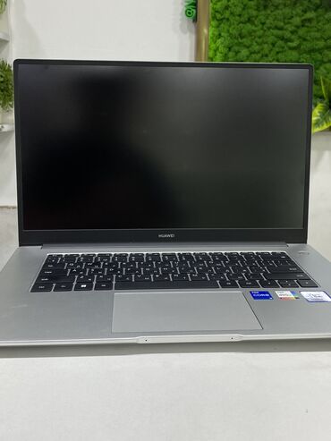 сколько стоит монитор 120 герц: Ноутбук, Huawei, 8 ГБ ОЗУ, Intel Core i5, 15.6 ", Б/у, Для работы, учебы, память SSD