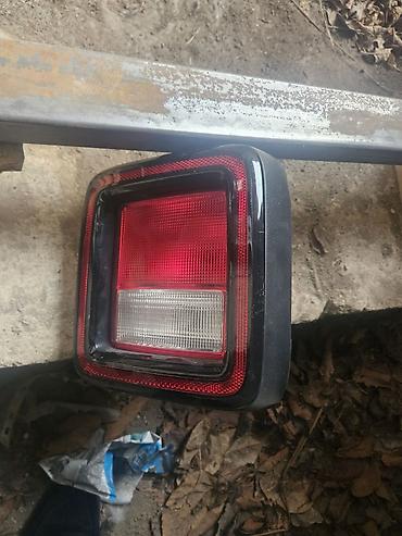 Arxa stopları: Jeep Wrangler üçün arxa stop işıqları və ön duman/farla modulu dəsti — 3