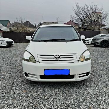 Toyota: Toyota Ipsum: 2002 г., 2.4 л, Автомат, Бензин, Универсал