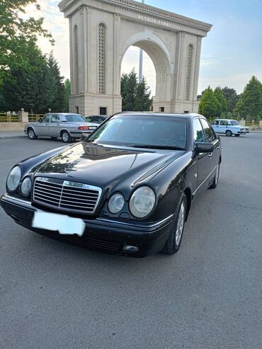 islenmis hyundai avtomobilleri satisi: Mercedes-Benz E 280: 2.8 l | 1998 il Sedan