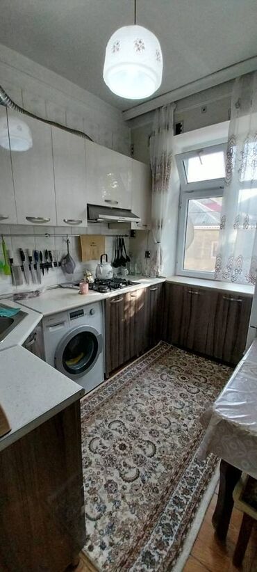 купить квартиру в хырдалане: Баку, Баладжары, 4 комнаты, Вторичка, м. Автовокзал, 90 м²
