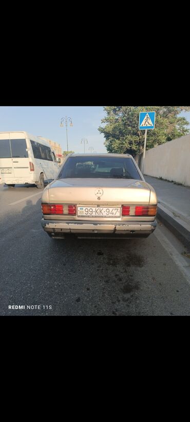 mercdes 190: Mercedes-Benz 190: 1.8 l. | 1992 il | Sedan