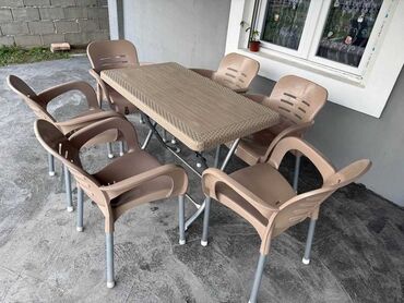 Setovi stolova i stolica: 06. Bastenski set ! Sto sa četiri ili sest stolice dimenzija stola — 10