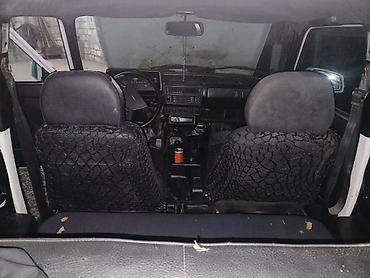 VAZ (LADA): Model: Lada Niva (VAZ 2121) Kuzov: 3 qapılı, ağ rəng Ötürücü: Tam — 8