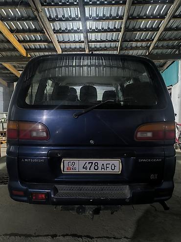 митсубиси спаке стар: Mitsubishi Space Gear: 1997 г., 2 л, Механика, Бензин, Минивэн — 3
