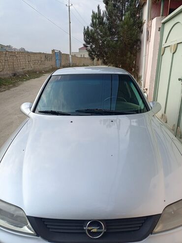 Opel: Opel Vectra: 1.6 l | 1997 il Sedan — 1