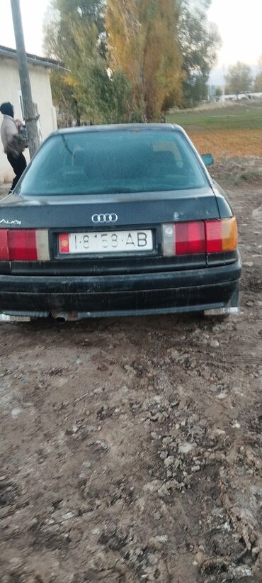 Audi: Audi 80: 1989 г., 1.8 л, Механика, Бензин, Седан