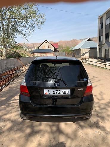 Honda: Honda Fit: 2005 г., Хэтчбэк — 2
