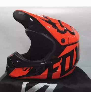 Наушники: 18 Fox v1 внедорожный мотоциклетный шлем, черные очки начального