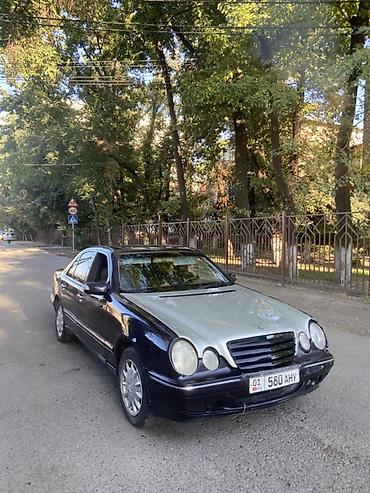 x class: Mercedes-Benz E-Class: 2001 г., 3.2 л, Автомат, Бензин, Седан — 2