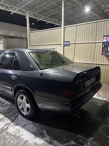 atego 1224: Mercedes-Benz W124: 1989 г., 2.3 л, Механика, Бензин, Седан — 5