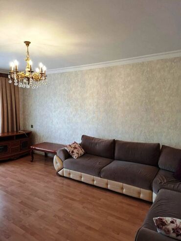 Köhnə tikili: Bakı, 3 otaqlı, Köhnə tikili, m. Xətai, 70 kv. m — 2