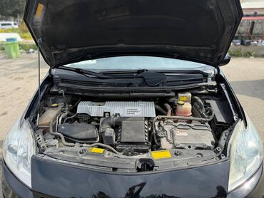 Nəqliyyat: Toyota Prius: 1.8 l | 2009 il Hetçbek