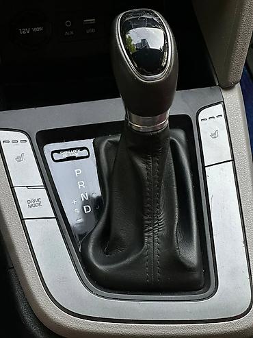 Hyundai: Hyundai Elantra: 2 l | 2020 il Sedan — 9