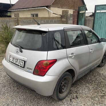 ist toyota: Toyota ist: 2003 г., 1.3 л, Автомат, Бензин