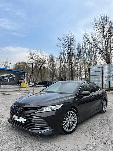 Toyota: Toyota Camry: 2017 г., 2.5 л, Автомат, Бензин, Седан at lalafo.kg — 1 Toyota: Toyota Camry: 2017 г., 2.5 л, Автомат, Бензин, Седан — 1