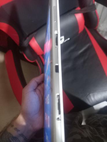 mini tablet: Təcili satılır tam işlək vəziyətdədir. Bidənə ekranın üstündəki şüşədə — 4