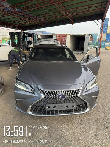 Lexus: Lexus ES: 2022 г., 2.5 л, Вариатор, Гибрид, Седан — 12