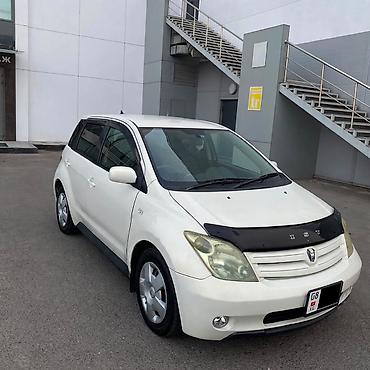 isis toyota: Toyota Ist: 2004 г., 1.3 л, Автомат, Бензин, Хэтчбэк — 3