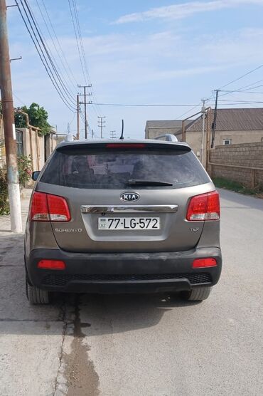 optima kia: Kia Sorento: 2 l | 2009 il Ofrouder/SUV