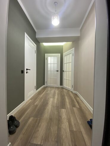 эки комната квартира: 1 бөлмө, 43 кв. м, Элитка, 12 кабат, Евроремонт
