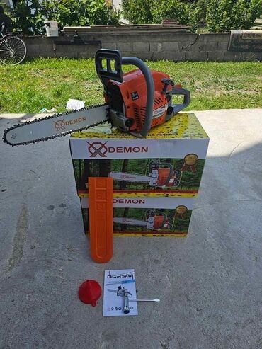 Motorne testere: Demon motorna testera original 2 godine garancija 3.2konja na lalafo.rs — 2 Motorne testere: Demon motorna testera original 2 godine garancija 3.2konja — 2