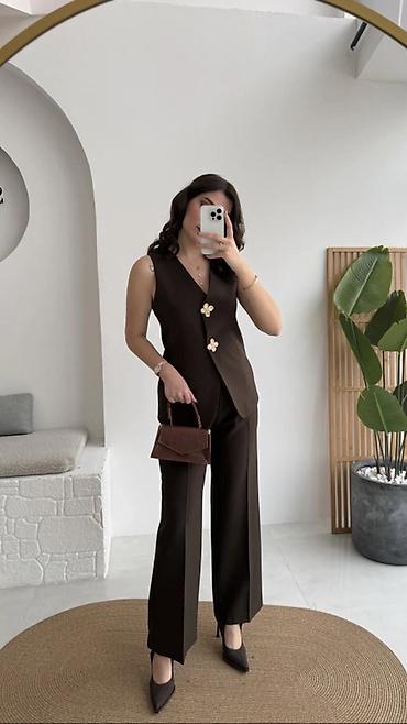Kompleti: ✨Ženski dvodelni komplet – prsluk bez rukava i ravne pantalone ✅3200 — 3
