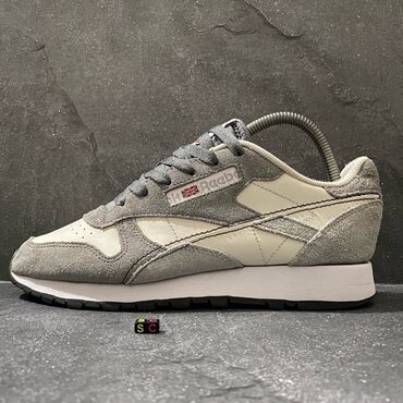 кроссовки асикс: Reebok 100% оригинал 43 размер
Состояние 9/10, любые проверки