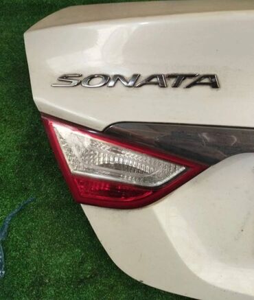 Крышки багажника и комплектующие: Крышка багажника Hyundai, 2010 г., Б/у, Оригинал