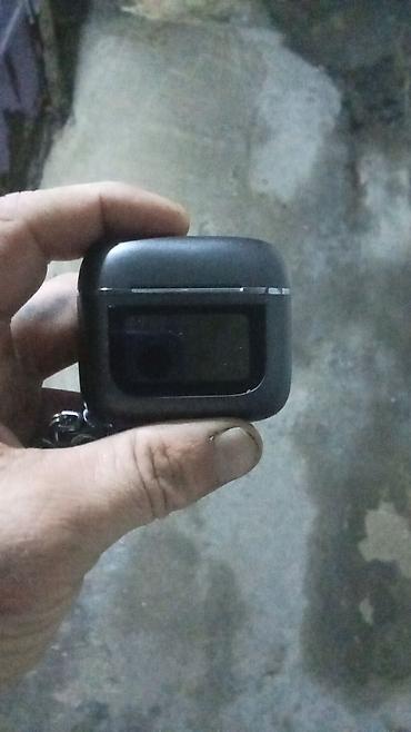 samsung bluetooth: Bluetooth qulaqlıq (TWS) – ekranlı şarj qutusu ilə - Qulaqlıq növü — 4