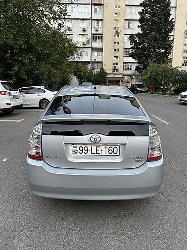 Toyota: Salam tecili satilir etrafli melumat ucun zeng edin — 9
