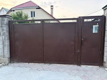 флипчарты алюминиевая с дополнительными планками: Ворота | Распашные, | Металлические, Б/у