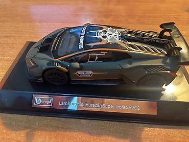 Игрушки: Новые металлические модели автомобилей коллекционные 1:43 Ferrari — 18