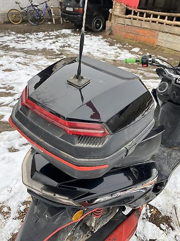 Скутеры: Макси-скутер 150 куб. см, Бензин, Б/у — 4