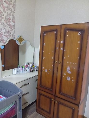 qusar mebel: İşlənmiş, 4 qapılı, Qəhvəyi, Taxta, Açılan, Düz dolab — 2