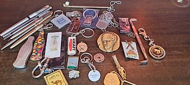 Stare vaze i dekor: Kolekcija dekorativnih i sitnih vintage predmeta – idealno za — 18