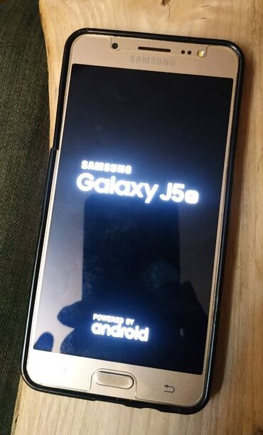 дисплей на самсунг j3 2016 бишкек: Samsung Galaxy J3 2016, Б/у, 8 ГБ, цвет - Серебристый, 2 SIM