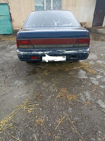 Nissan: Nissan Maxima: 1992 г., 3 л, Механика, Бензин, Седан