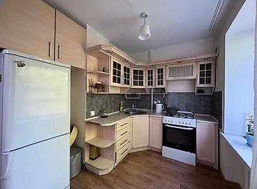 Продажа квартир: 3 комнаты, 67 м², 8 мкр Индивидуалка, 2 этаж, Косметический ремонт — 1