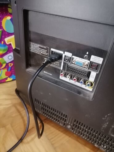 Televizori: TV SAMSUNG 32 inča ili 82 dijagonala ekrana ispravan dobar sa — 4