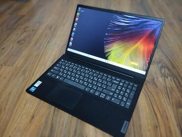 наклейка ноутбук: Ноутбук, Lenovo, Intel Core i3, 15.6 ", Колдонулган, эс тутум SSD