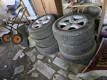 квадрат секыл: Дөңгөлөктөр монтажда 255 / 55 / R 18, Кыш, Колдонулган, Комплект, Жол тандабастар (АТ/МТ), Куйма, тешиктери - 5 — 1