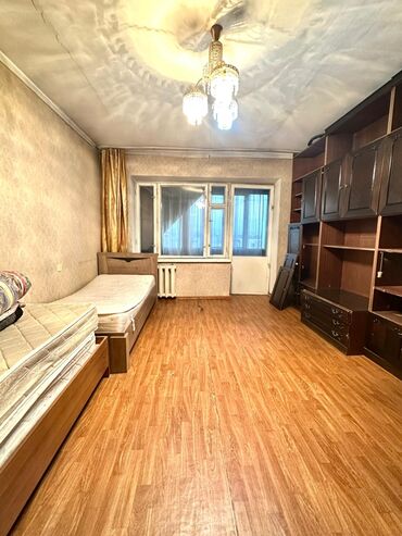 квартира бейшеналиева: 2 бөлмө, 50 кв. м, Жеке план, 6 кабат, Косметикалык ремонт