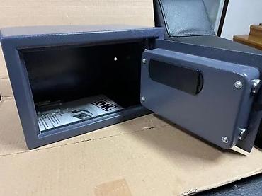 Ostali proizvodi za kuću: Elektronski sef – kompaktan kućni/kancelarijski model - Prednji panel — 7